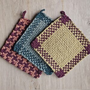 Handmade Pot Holder (10 inch, 100% cotton)